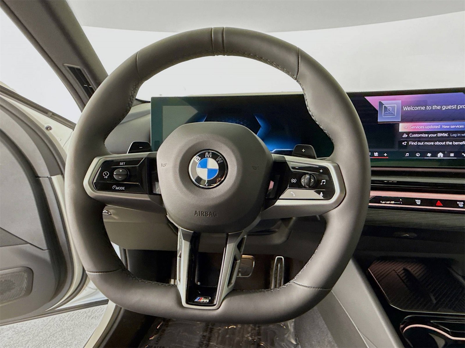 New 2026 BMW 540i xDrive w/ M Sport Package image 11