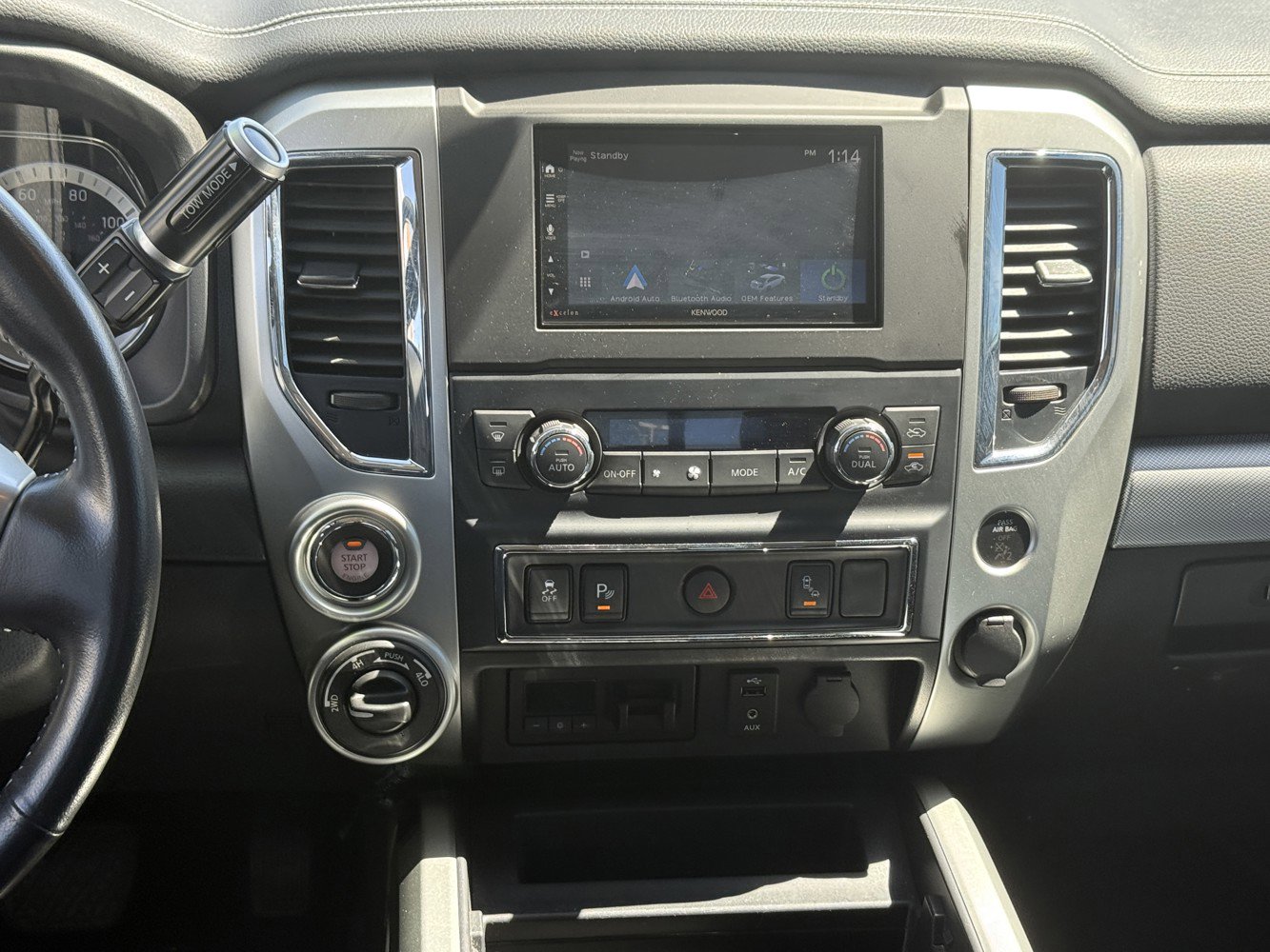 Used 2018 Nissan Titan PRO-4X w/ Pro-4x Utility Package image 21