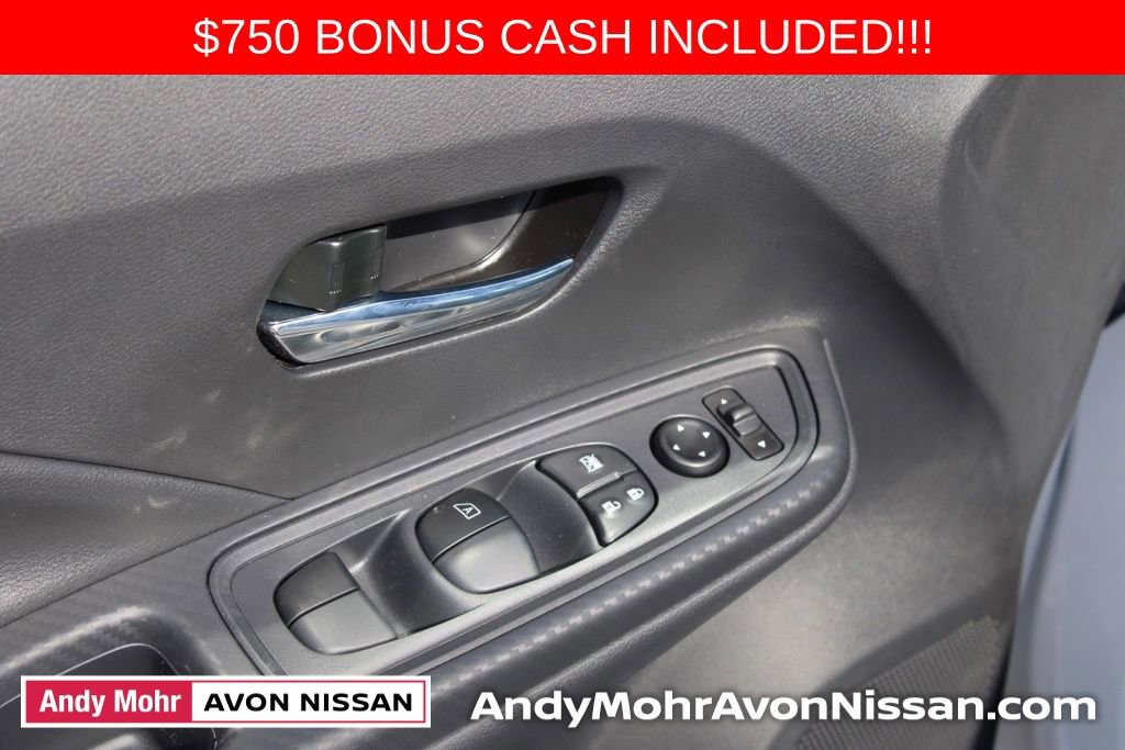 New 2025 Nissan Versa SV w/ Trunk Package FWD image 10