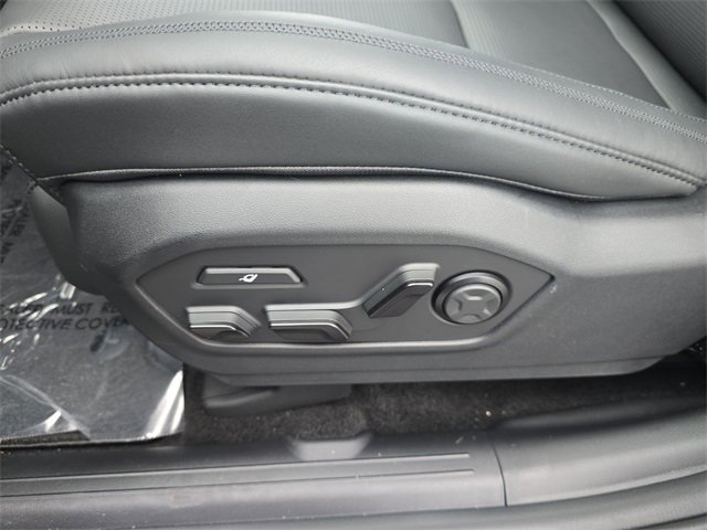 New 2026 Hyundai Santa Fe Calligraphy image 12