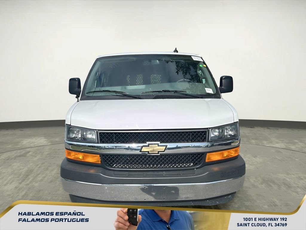 Used 2024 Chevrolet Express 2500 w/ Driver Convenience Package image 9