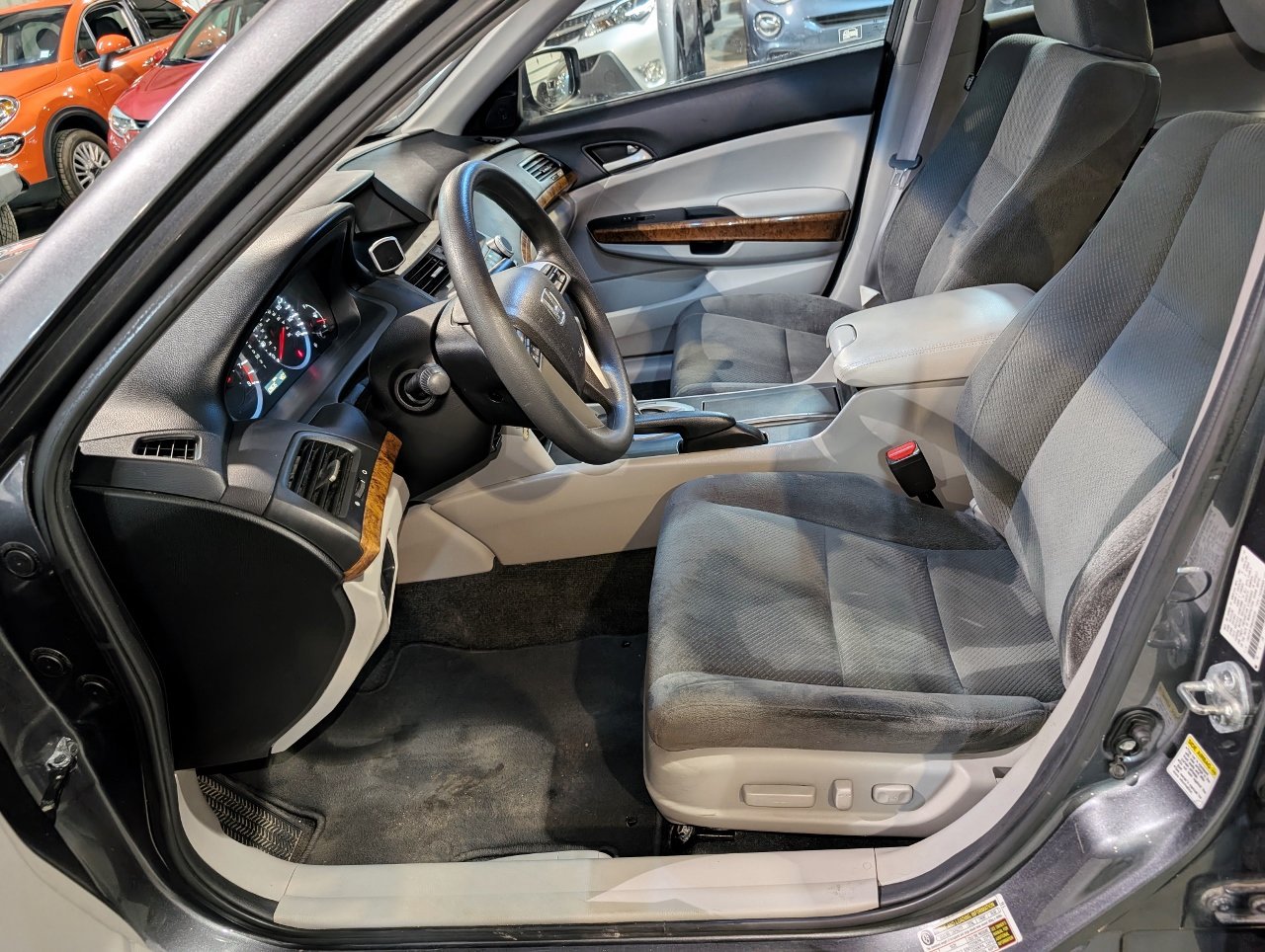 Used 2011 Honda Accord EX image 13