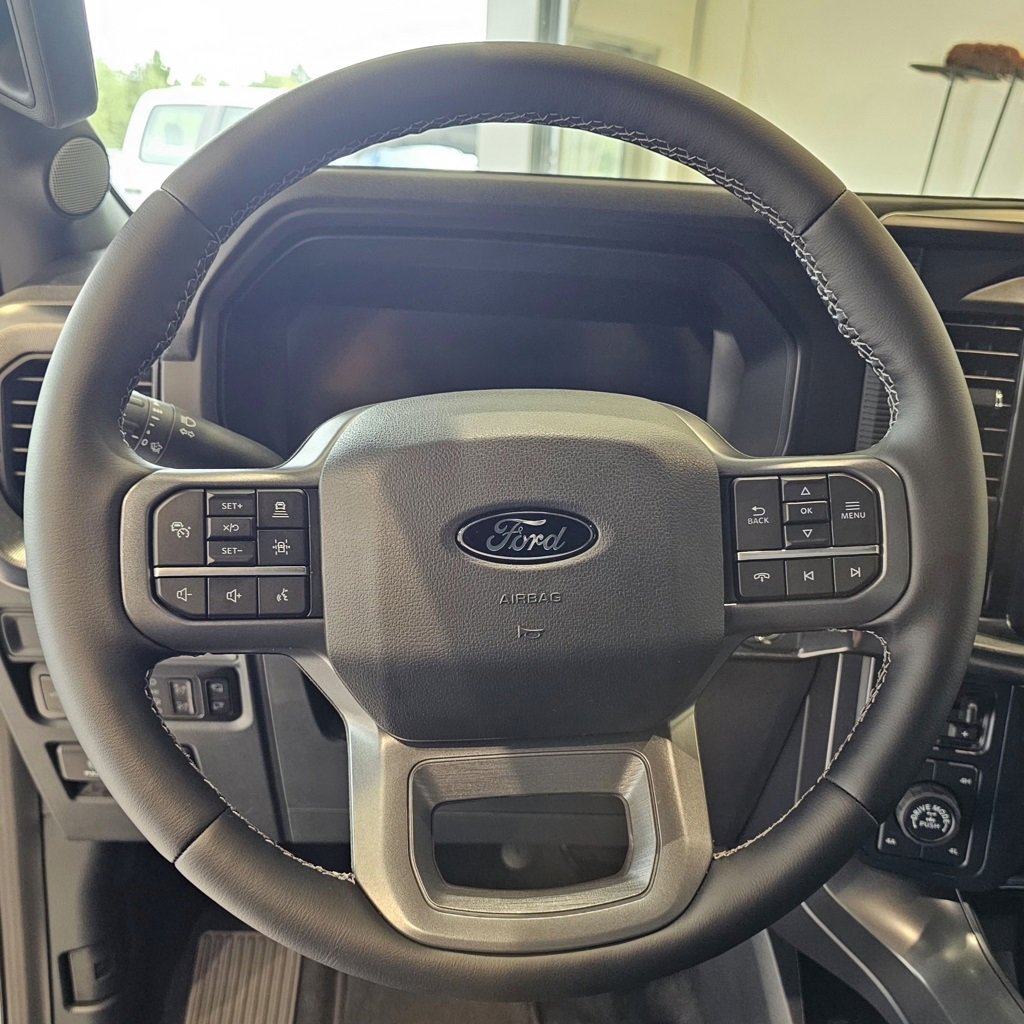 New 2025 Ford F150 Lariat w/ Equipment Group 502A High image 17