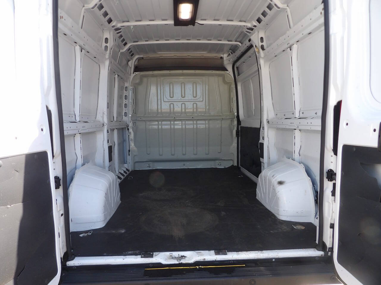 Used 2021 RAM ProMaster 1500 w/ Interior LED Lighting Group FWD image 7