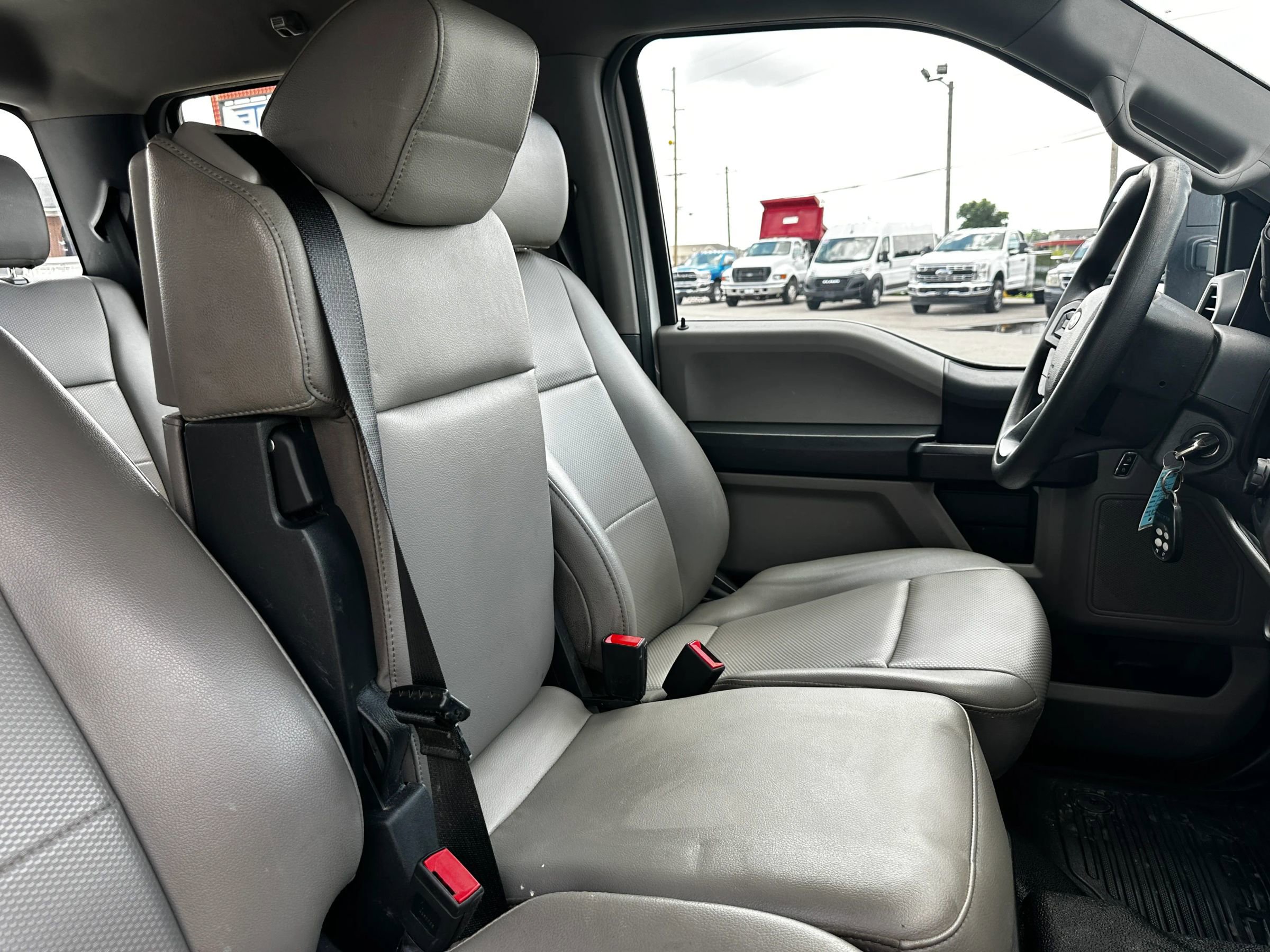 Used 2022 Ford F250 XL w/ Power Equipment Group image 35