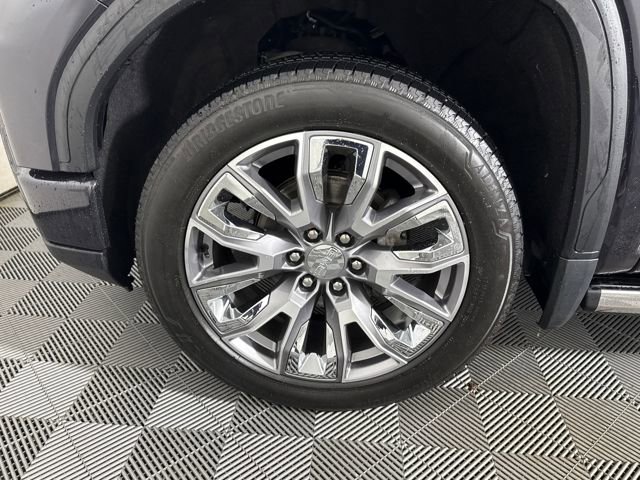 Used 2024 GMC Sierra 1500 Denali w/ Denali Reserve Package AWD/4WD image 9