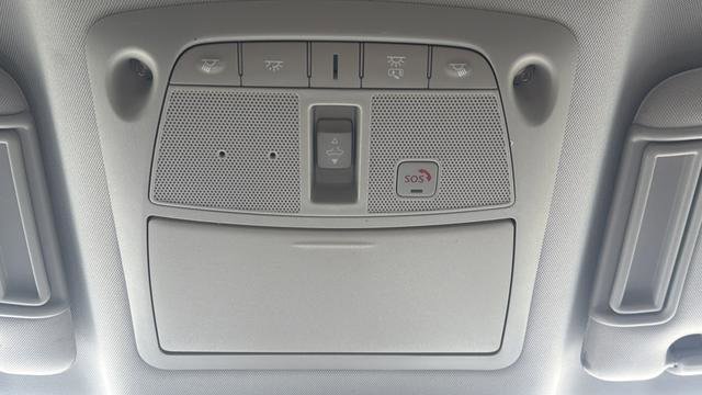 Used 2019 Nissan Armada Platinum image 23