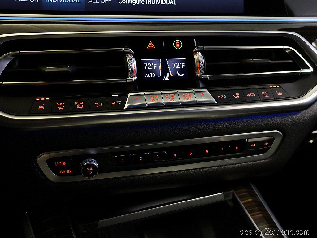 Used 2021 BMW X5 xDrive45e w/ Parking Assistance Package image 25