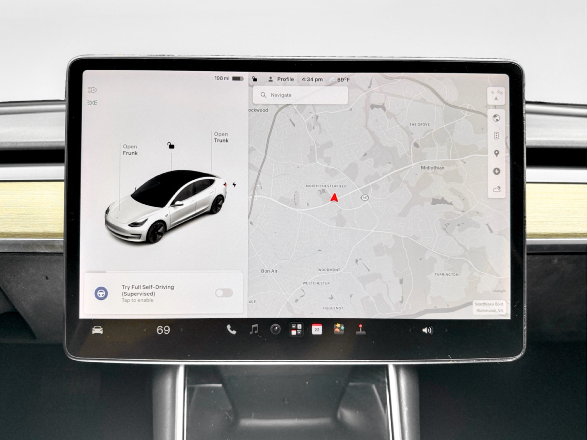 Used 2018 Tesla Model 3 Long Range RWD image 10