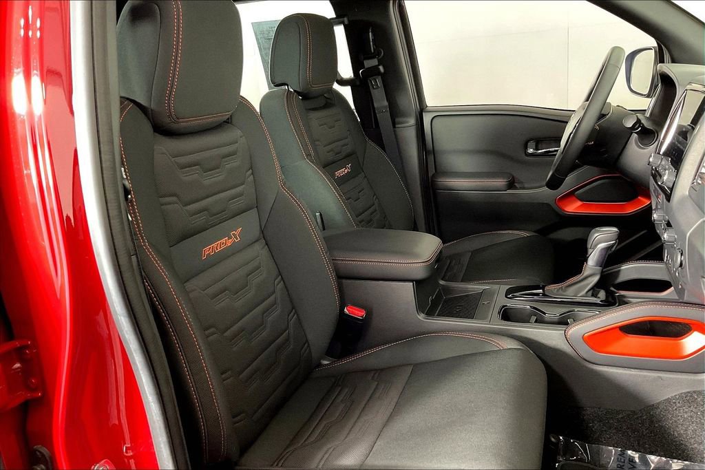 Used 2024 Nissan Frontier Pro-X w/ Pro Convenience Package image 10