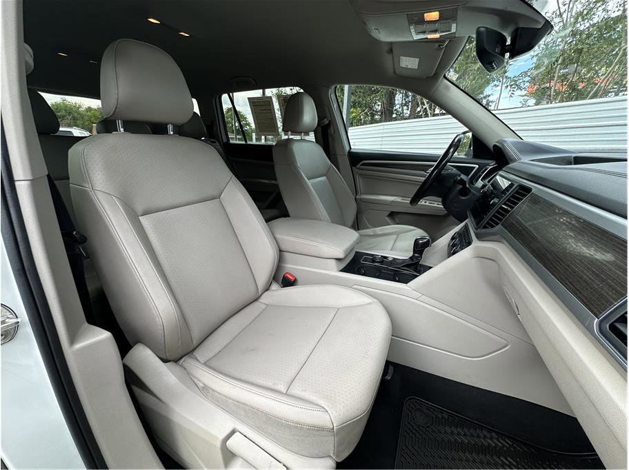 Used 2018 Volkswagen Atlas SE AWD/4WD image 15