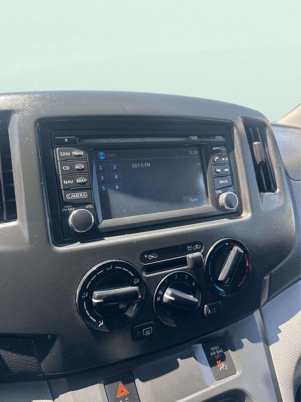 Used 2015 Nissan NV200 SV w/ Technology Package FWD image 24