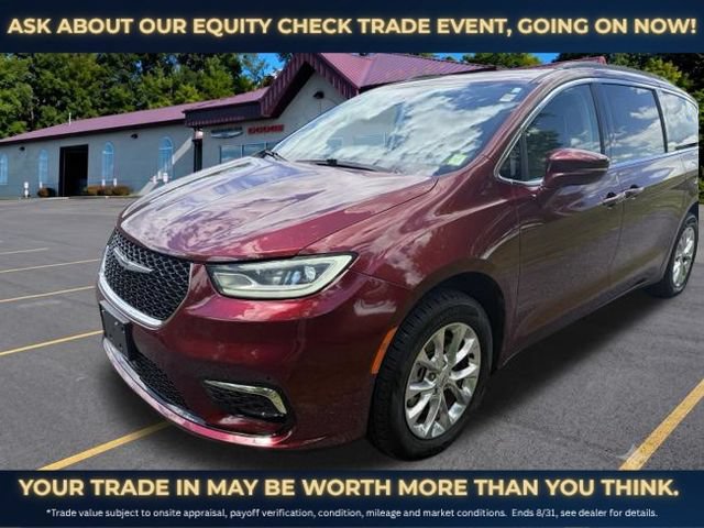 Used 2022 Chrysler Pacifica Touring-L AWD/4WD image 9