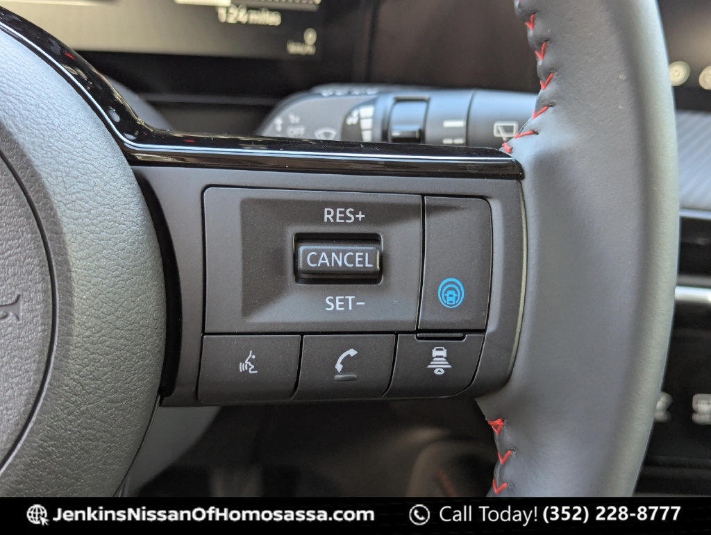 New 2026 Nissan Kicks SR FWD image 43