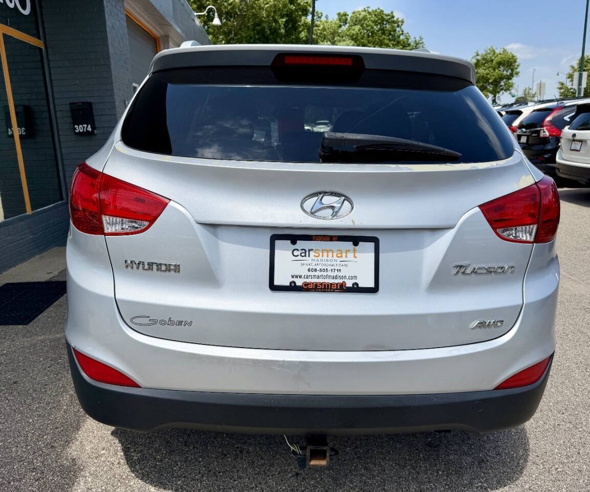 Used 2011 Hyundai Tucson GLS AWD/4WD image 8
