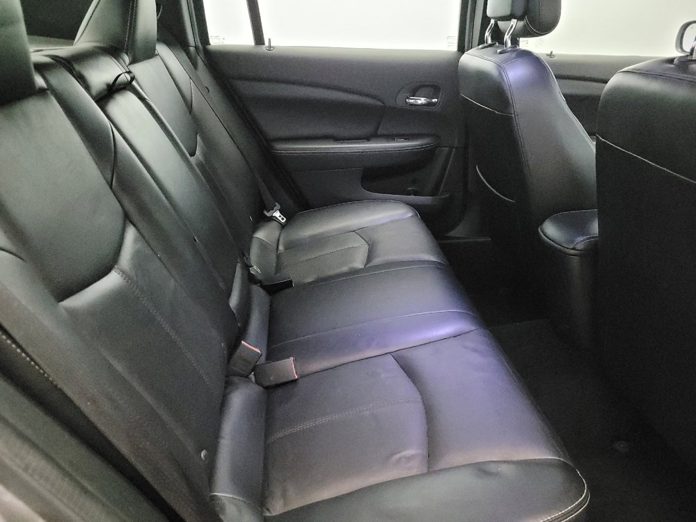 Used 2014 Chrysler 200 Limited image 19