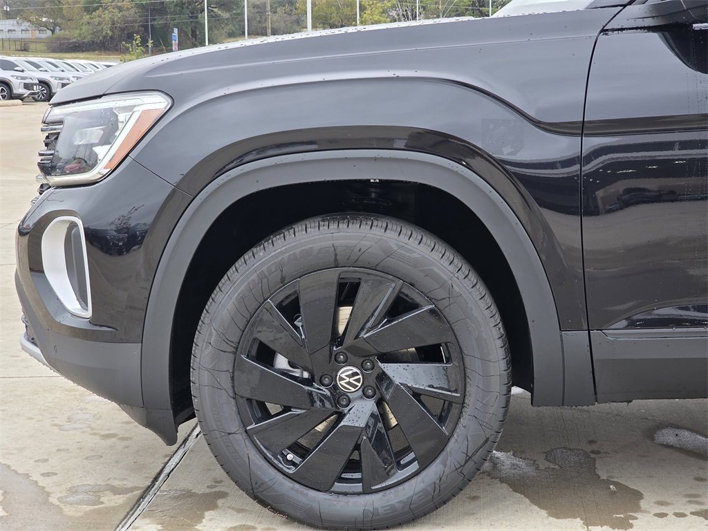 New 2026 Volkswagen Atlas SE image 5