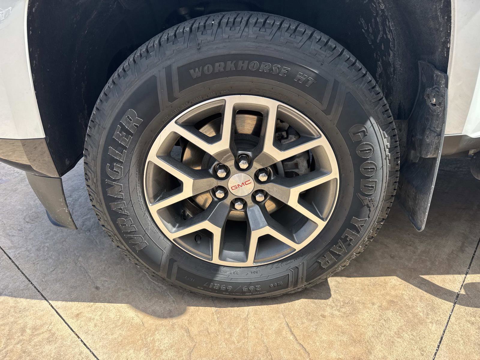 Used 2022 GMC Canyon AT4 w/ Trailering Package AWD/4WD image 10