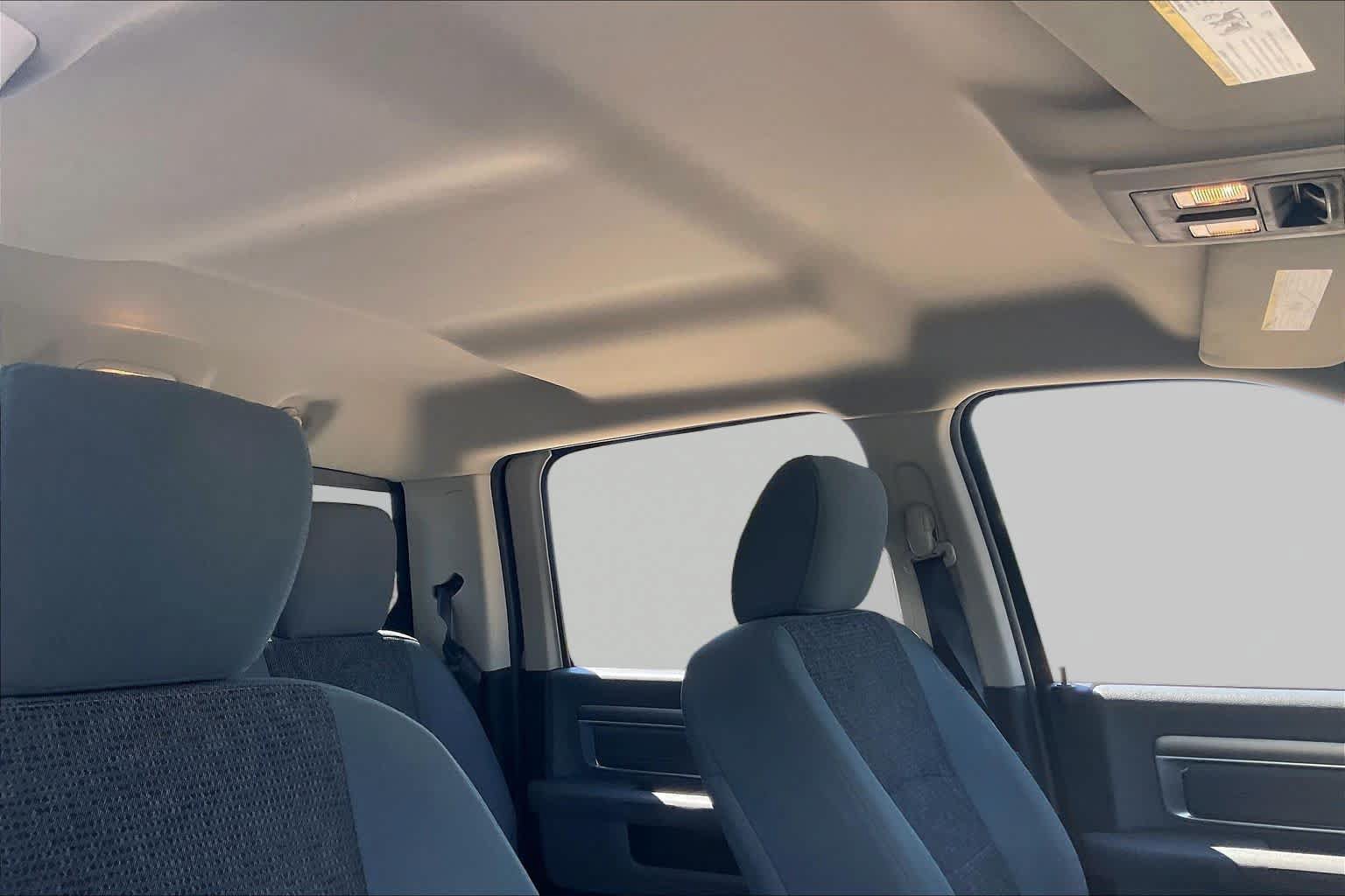 Used 2016 RAM 1500 Big Horn AWD/4WD image 14