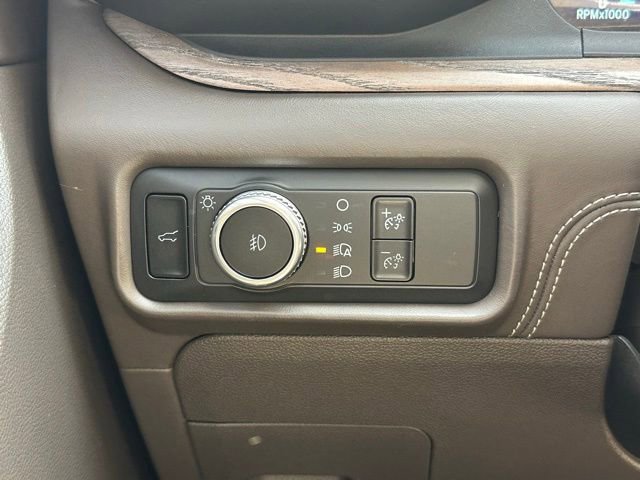 Used 2021 Ford Explorer Platinum w/ Equipment Group 601A image 19