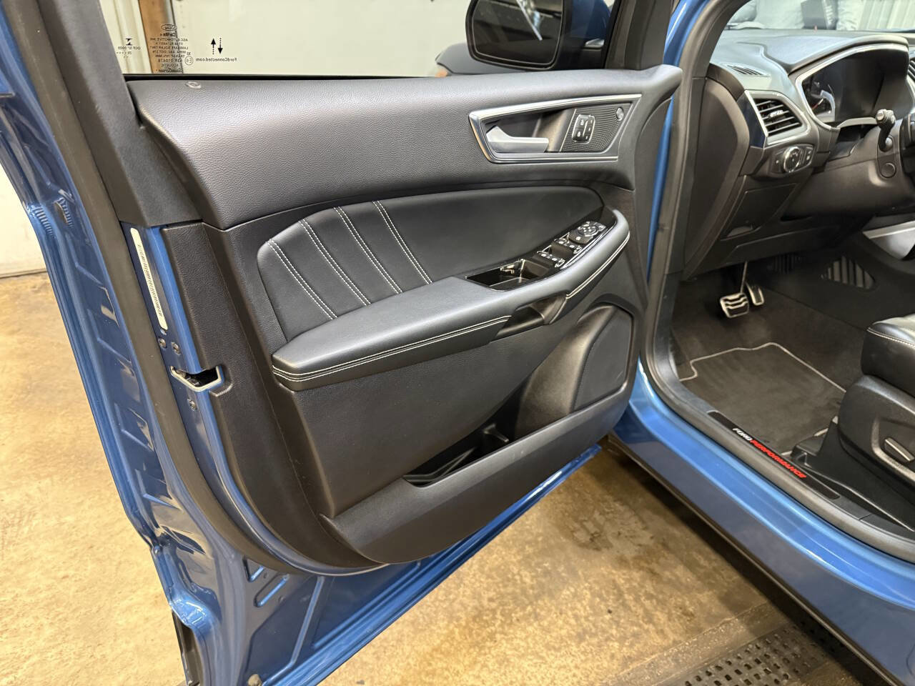 Used 2020 Ford Edge ST w/ Equipment Group 401A image 32