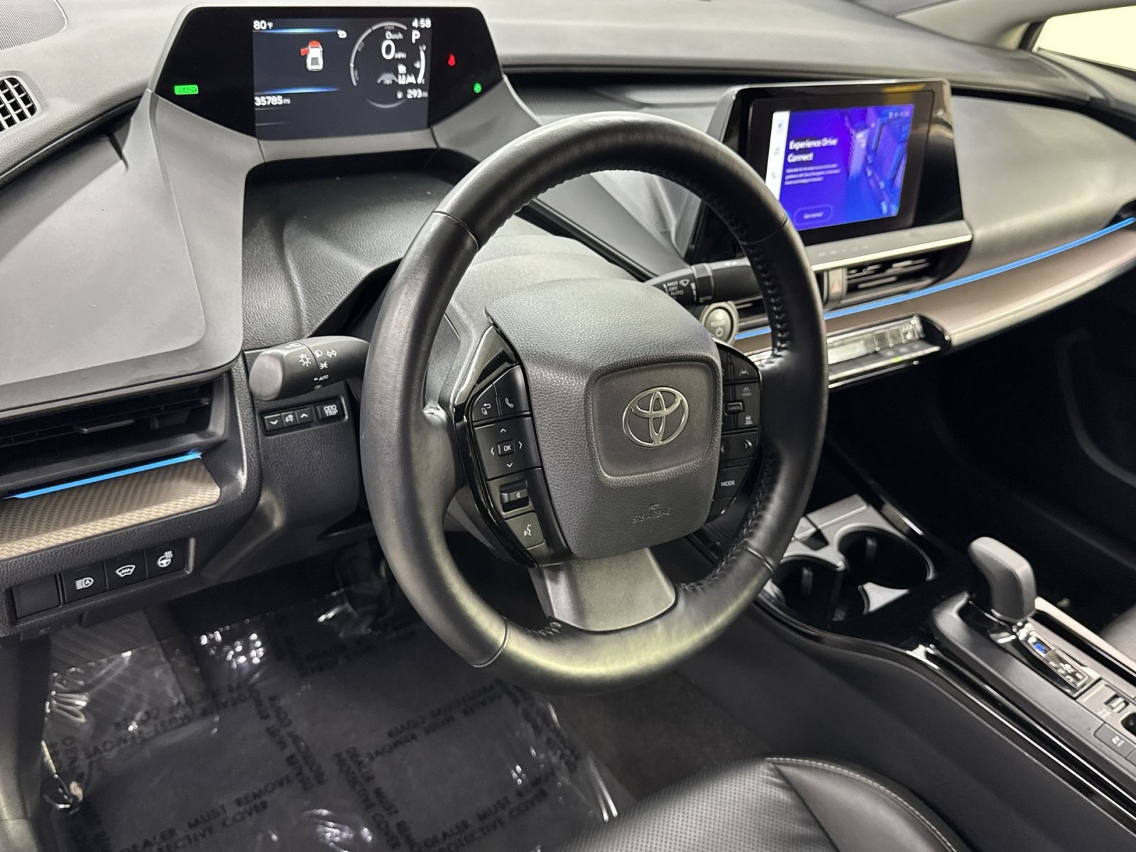Used 2024 Toyota Prius XLE AWD/4WD image 13