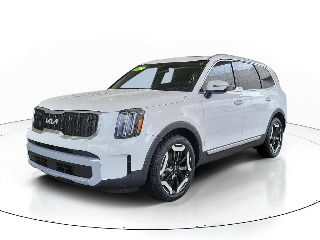 Certified 2024 Kia Telluride EX FWD image 3