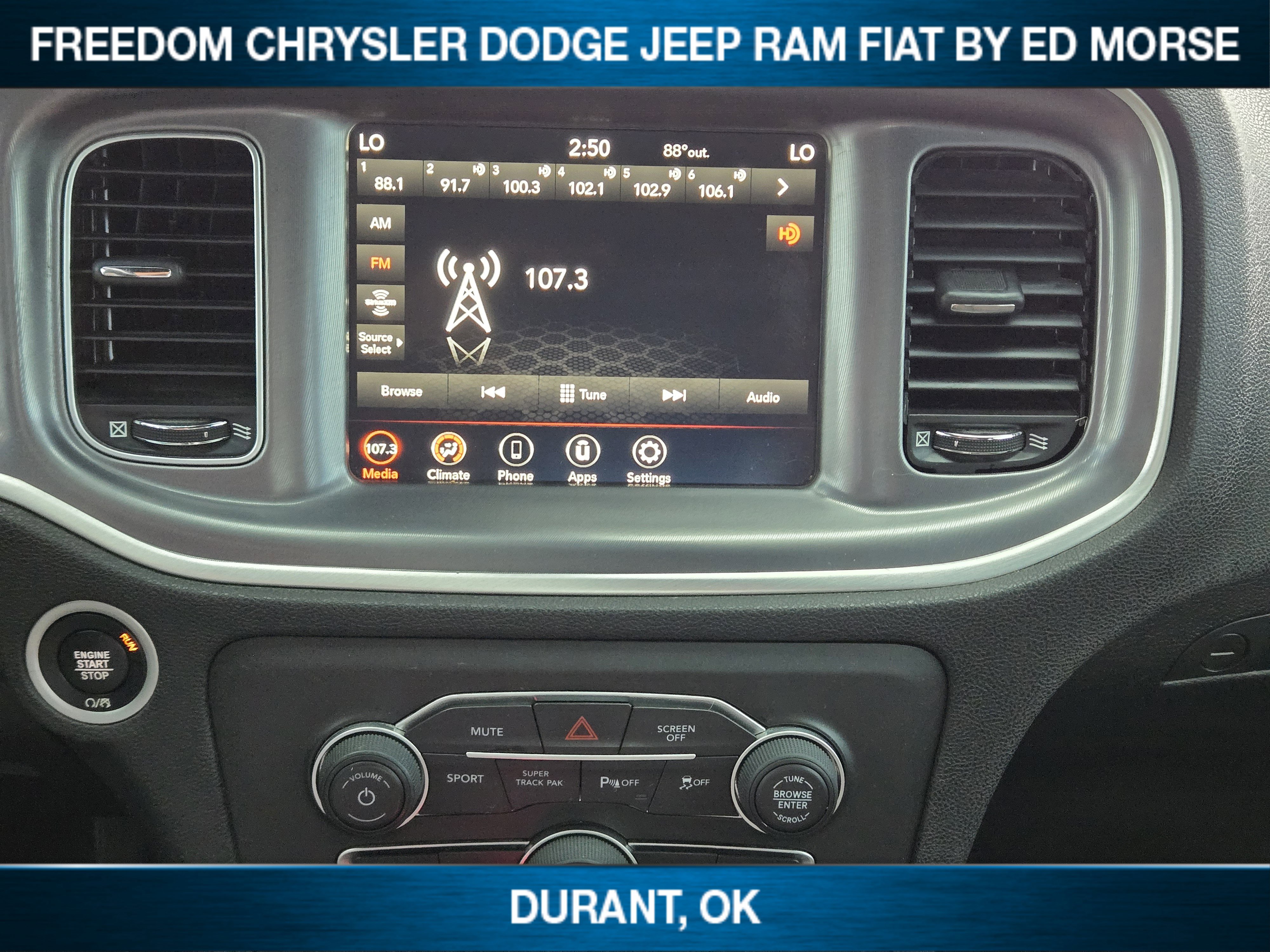 Used 2022 Dodge Charger GT image 11