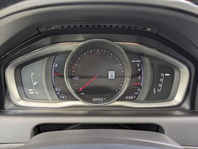 Used 2016 Volvo XC60 T5 Platinum w/ Protection Package FWD image 16