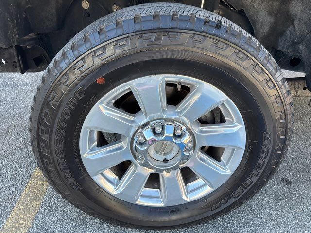 Used 2018 Ford F350 Platinum w/ Platinum Ultimate Package AWD/4WD image 9