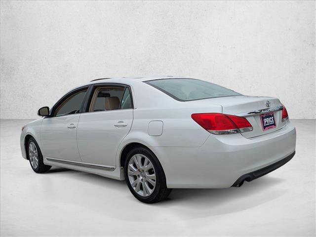Used 2012 Toyota Avalon image 8