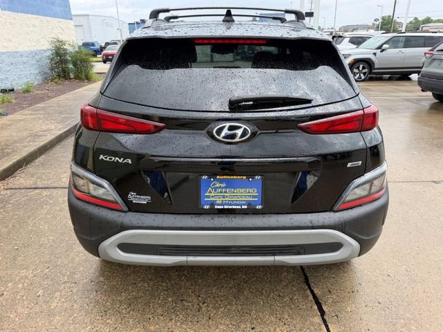Used 2023 Hyundai Kona SEL AWD/4WD image 4