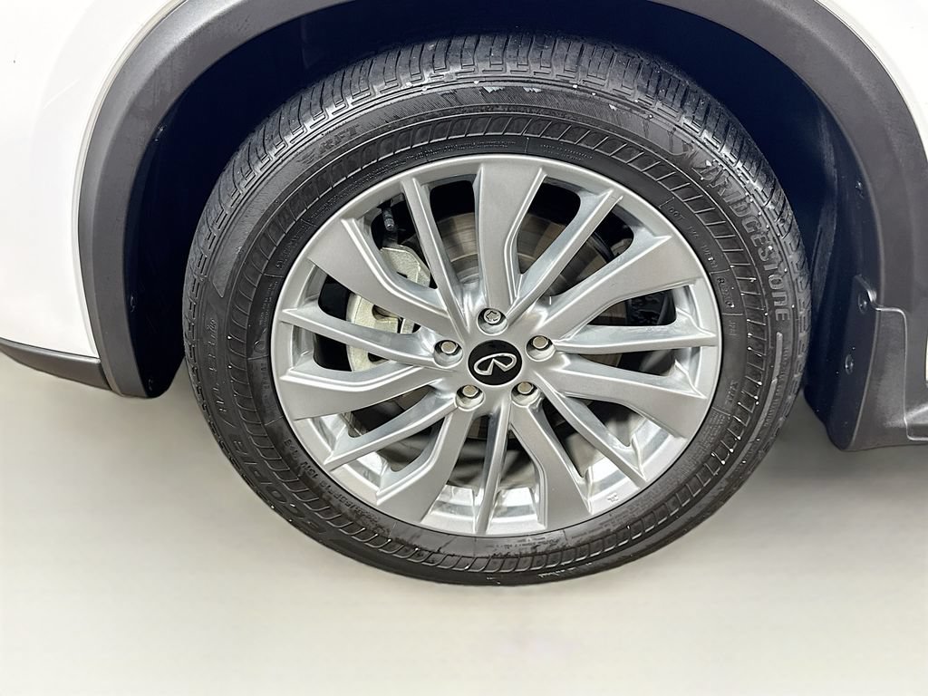 Certified 2024 INFINITI QX50 Pure FWD image 42
