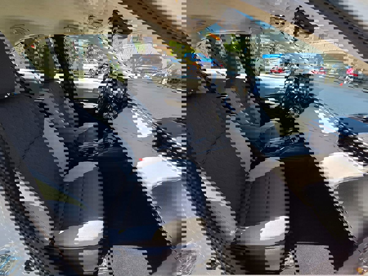 Used 2023 Toyota Corolla LE image 20