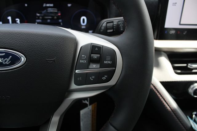 New 2026 Ford Explorer Active w/ Active Comfort Package AWD/4WD image 13