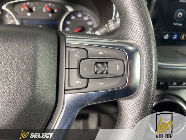 Used 2024 Chevrolet Blazer LT w/ Convenience Package FWD image 18
