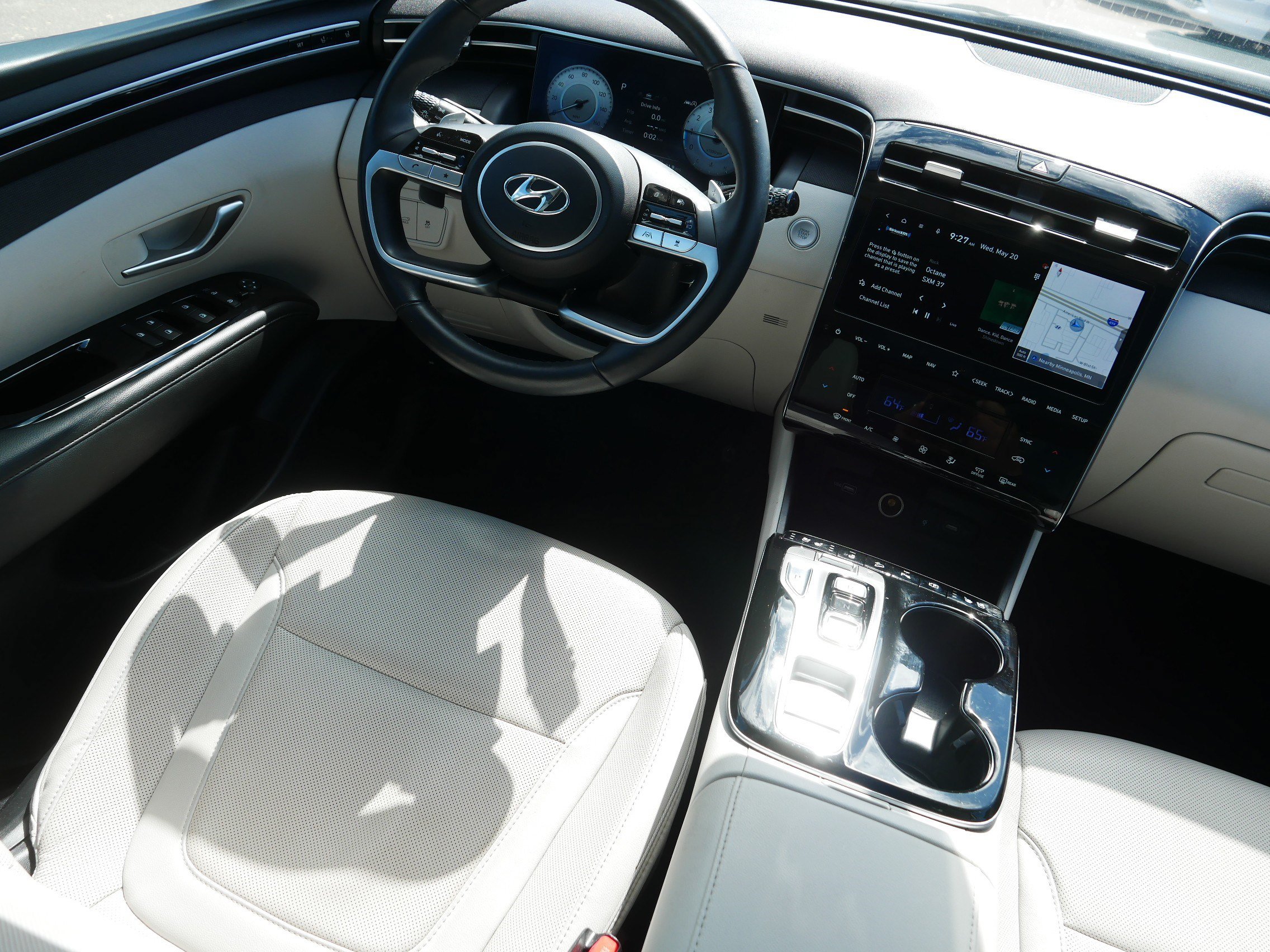 Certified 2023 Hyundai Tucson Limited AWD/4WD image 9