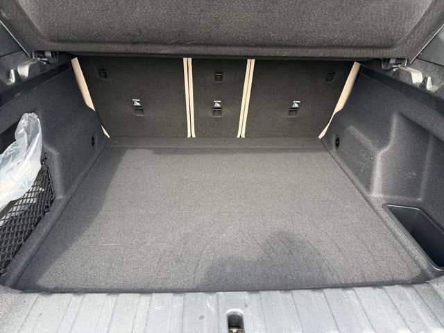 Certified 2025 BMW X2 xDrive28i image 18