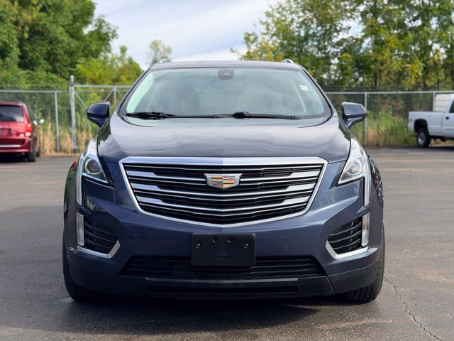 Used 2019 Cadillac XT5 Luxury AWD/4WD image 3