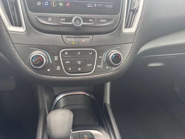 Used 2025 Chevrolet Malibu LT image 8