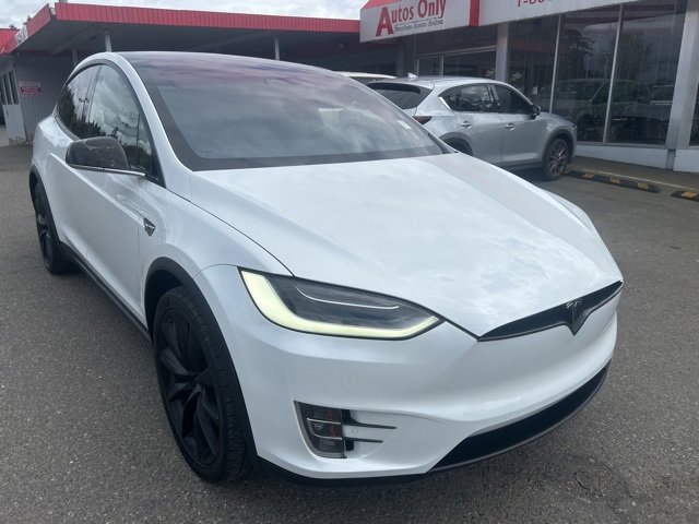 Used 2017 Tesla Model X 75D image 3