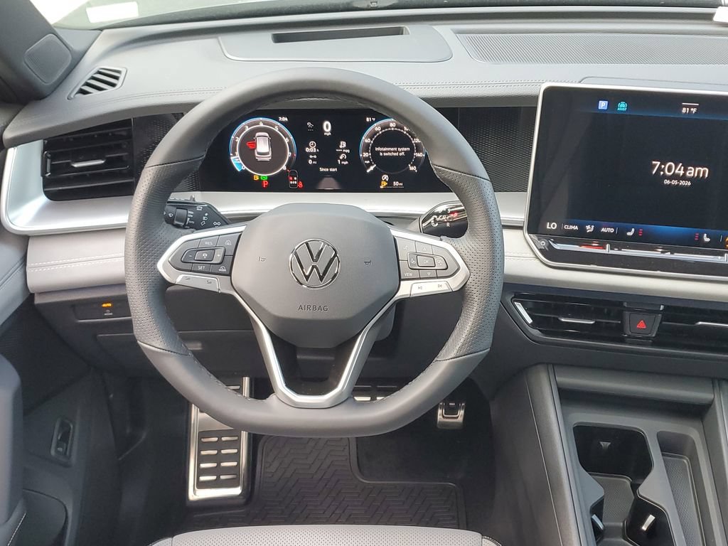 New 2026 Volkswagen Tiguan SE R-Line FWD image 20