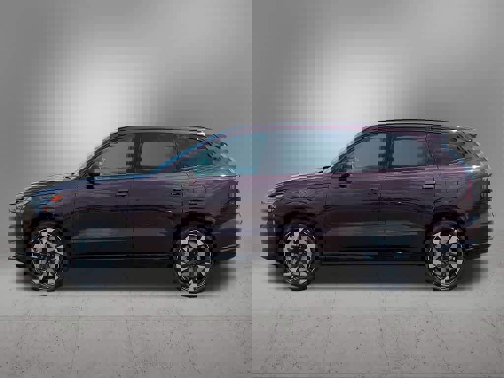 New 2025 Volvo EX90 Plus image 3