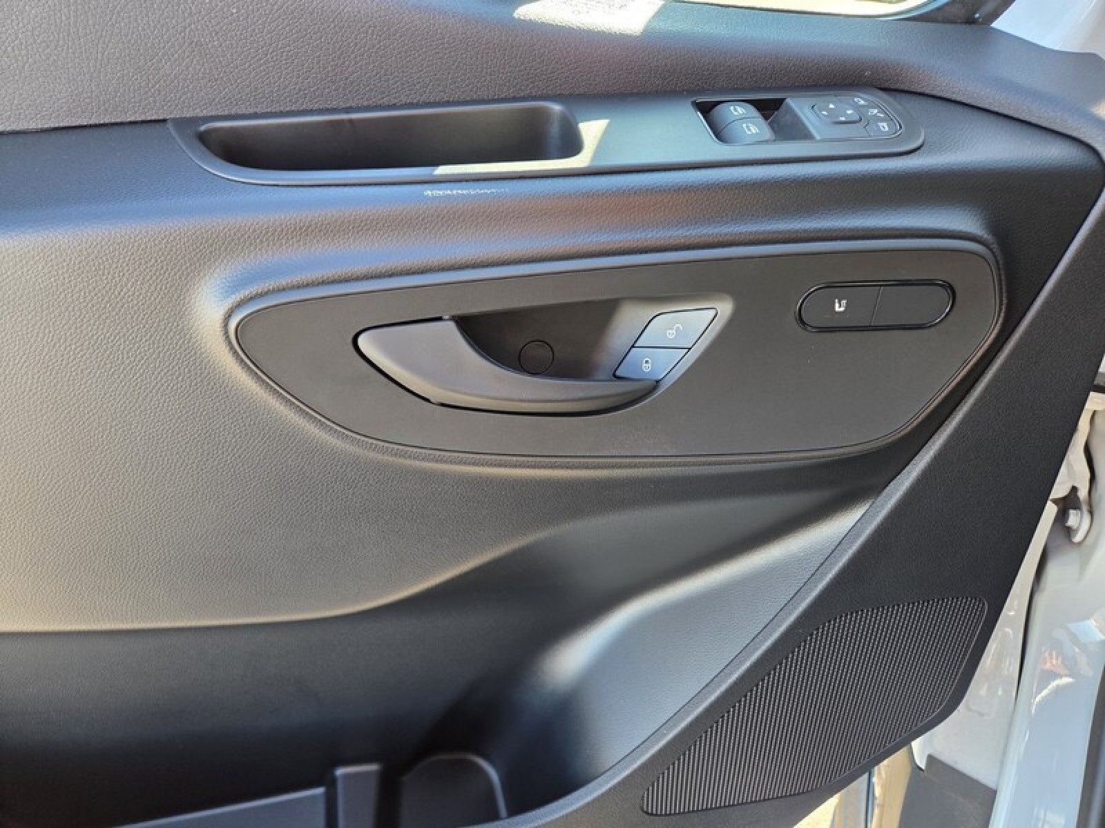 New 2025 Mercedes-Benz Sprinter 2500 image 19
