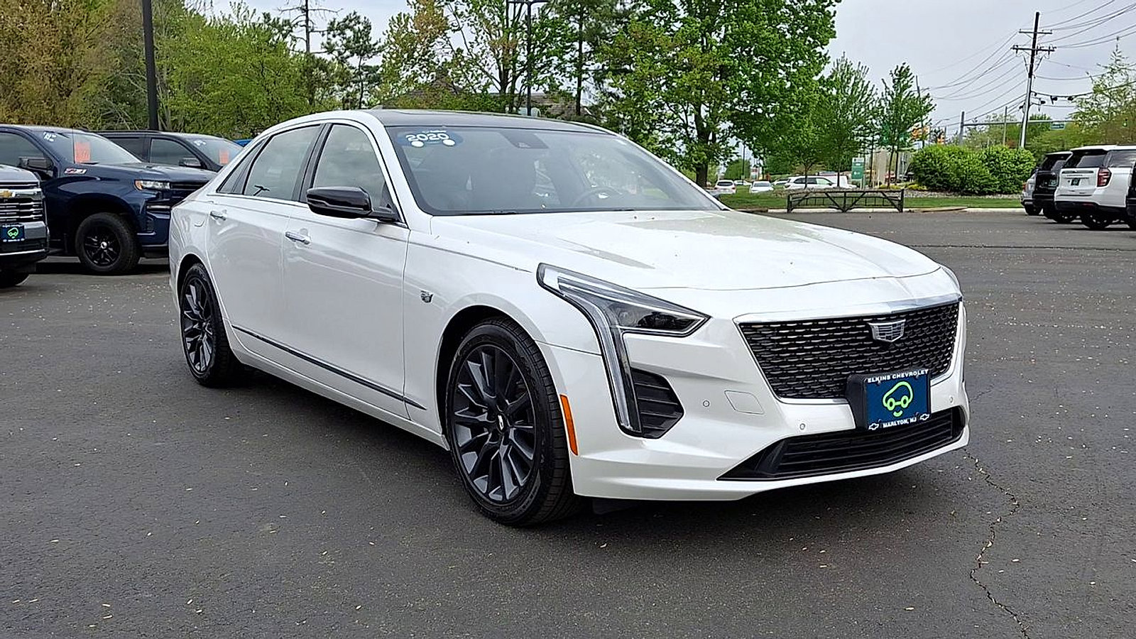 Certified 2020 Cadillac CT6 Luxury w/ LPO, Exterior Accent Package AWD/4WD image 5
