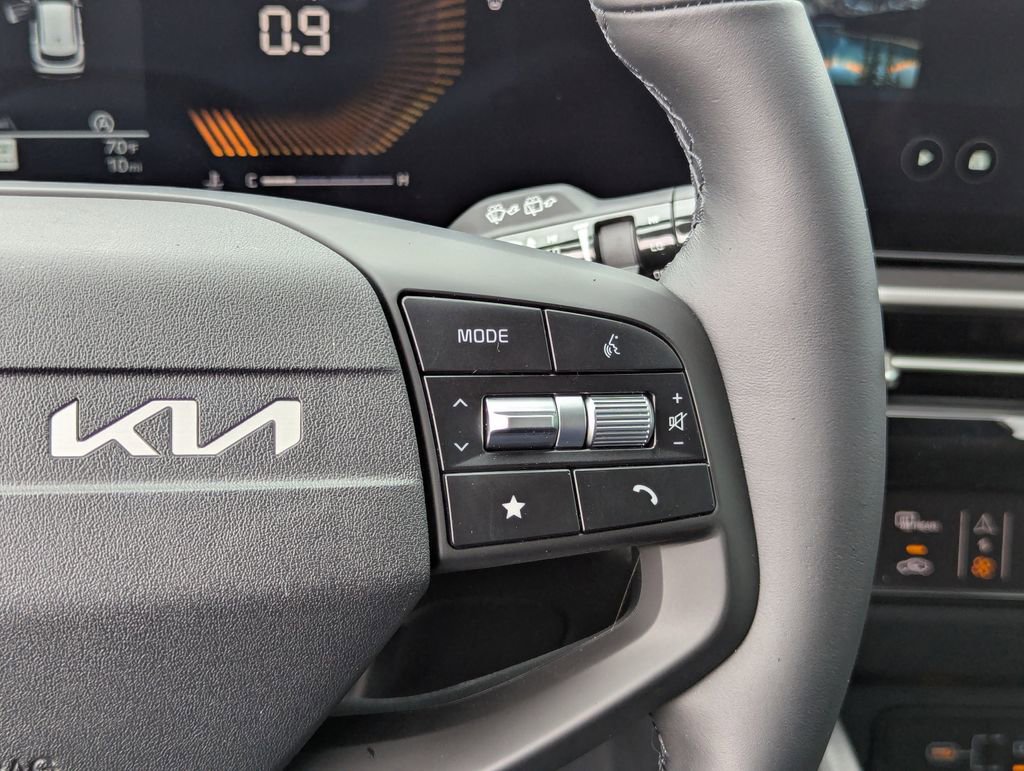 New 2026 Kia Sportage EX FWD image 31