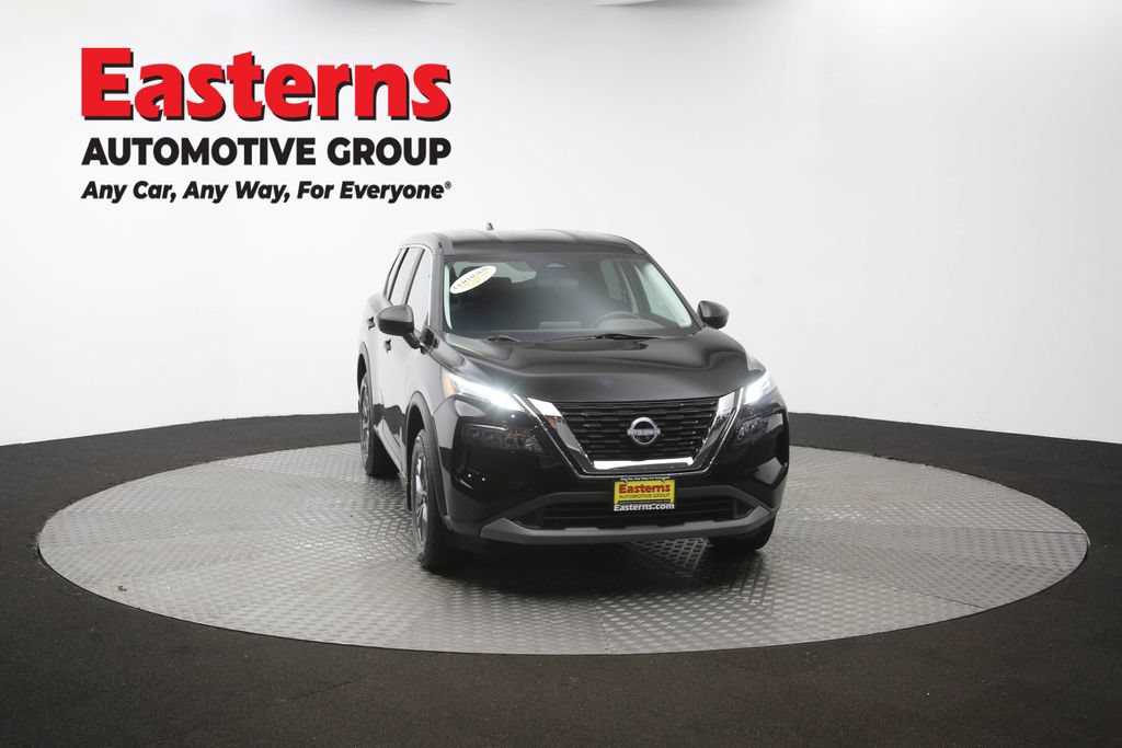 Used 2023 Nissan Rogue S AWD/4WD image 50