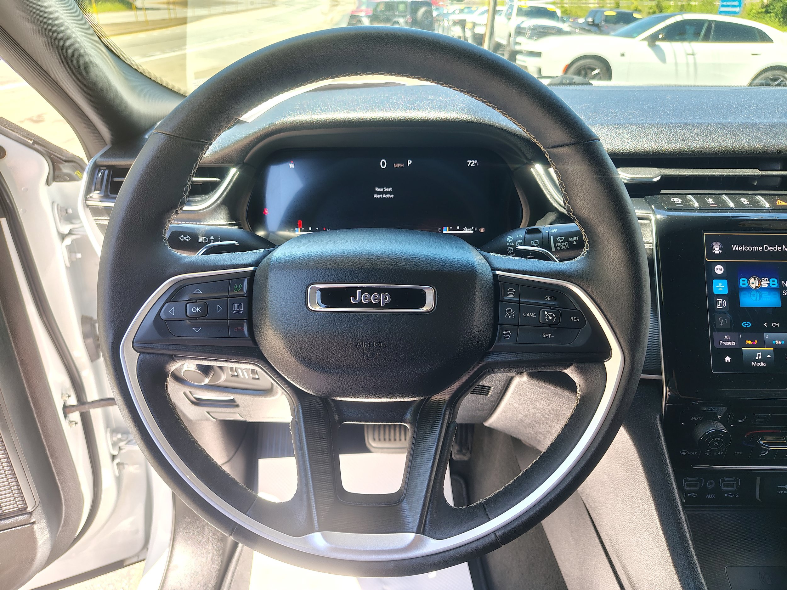 Certified 2024 Jeep Grand Cherokee L Laredo AWD/4WD image 35