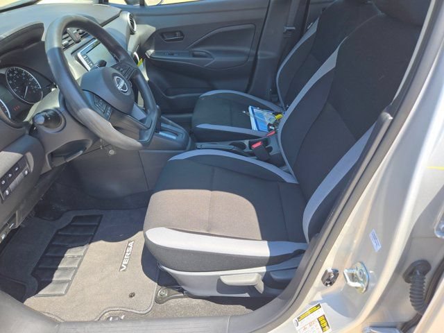 Used 2025 Nissan Versa S w/ S Plus Package FWD image 15