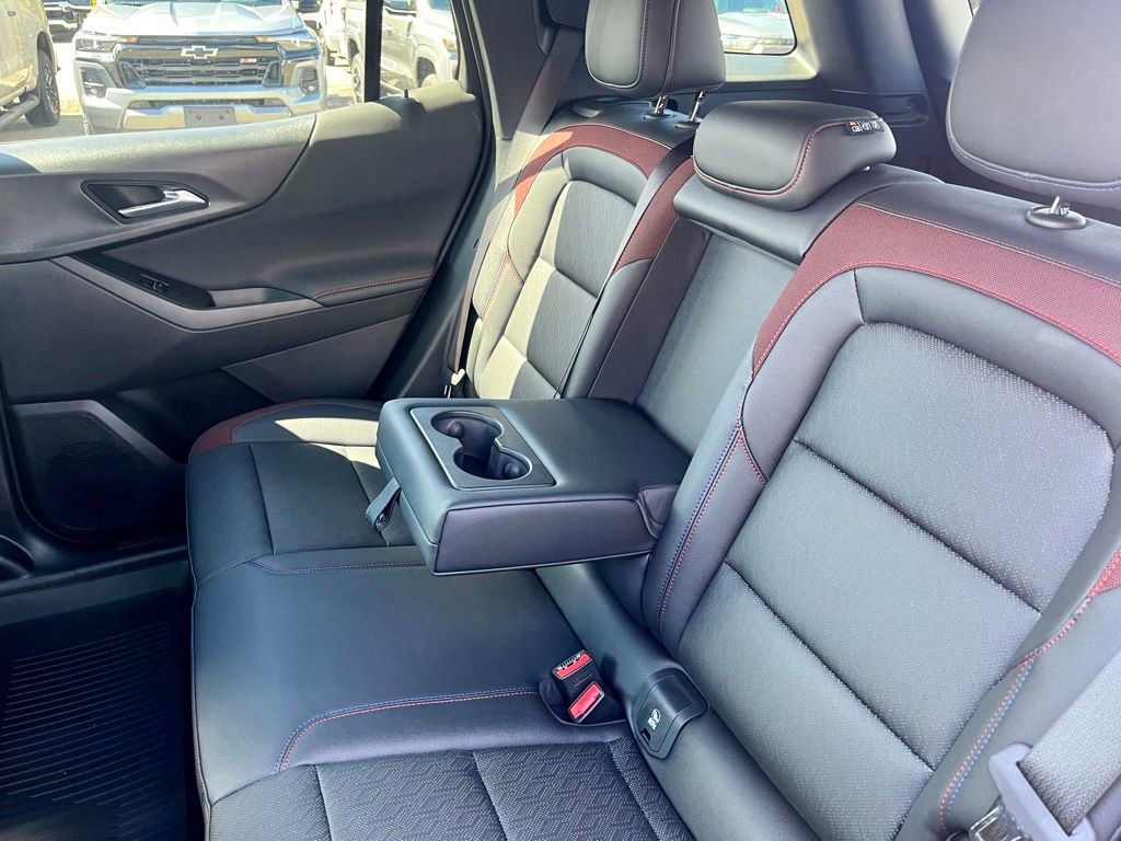 New 2026 Chevrolet Equinox RS w/ Convenience Package III AWD/4WD image 23